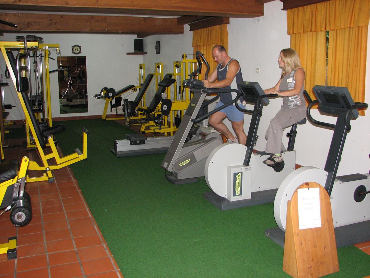 Hotel Sport Center Prodnik à Ljubno Extérieur photo